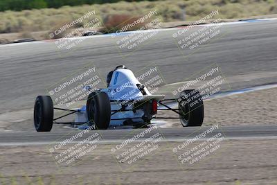 media/Jun-05-2022-CalClub SCCA (Sun) [[19e9bfb4bf]]/Group 3/Qualifying/